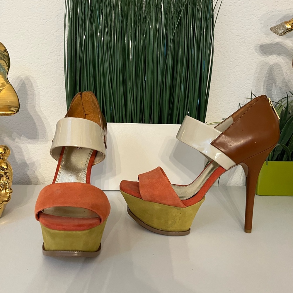 Color Block Stilettos - Picture 7 of 10